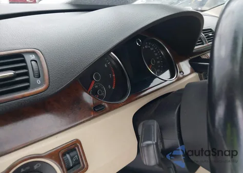 2010 Volkswagen Cc Luxury from USA, damaged, VIN WVWHP7AN0AE535268